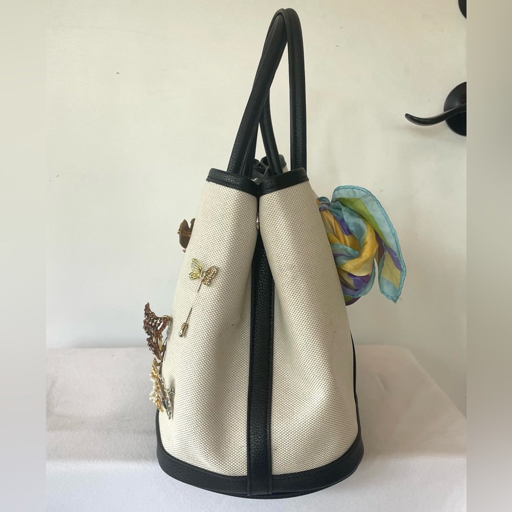 Custom Canvas & Leather Butterfly Tote, w/14 vintage brooches, strap, pouch - Picture 5 of 16